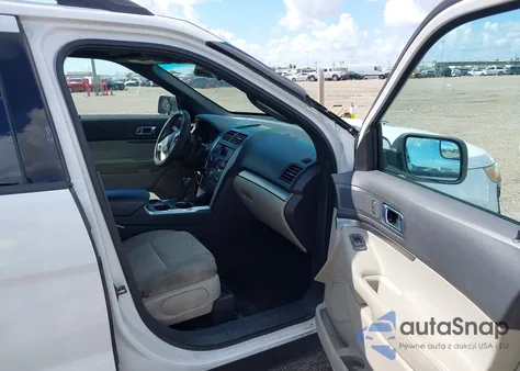 2013 Ford Explorer z USA, uszkodzony, nr VIN 1FM5K7B81DGA45114